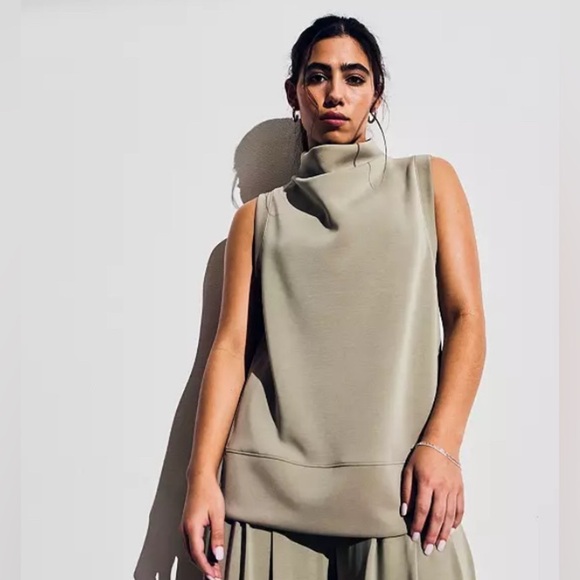 CALIA Women's Sandwash Sleeveless
Pullover Ground Fennel - Size M - Picture 11 of 16